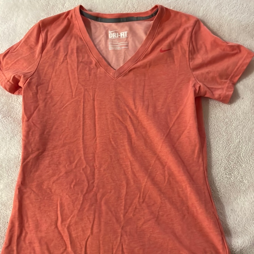 Nike Womens Tee